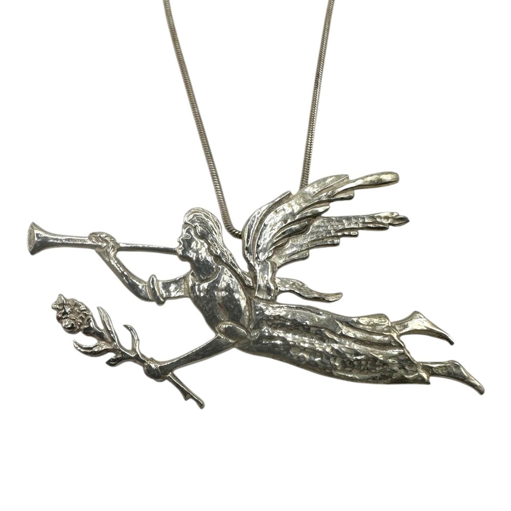 Schwarzschild Sterling Silver Angel Pendant Necklace Hand & Hammer Christmas USA